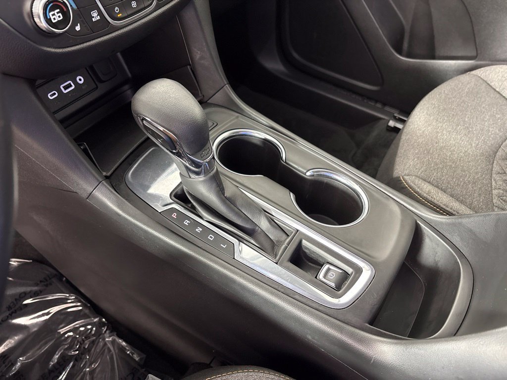 Used 2024 Chevrolet Equinox LT FWD image 40
