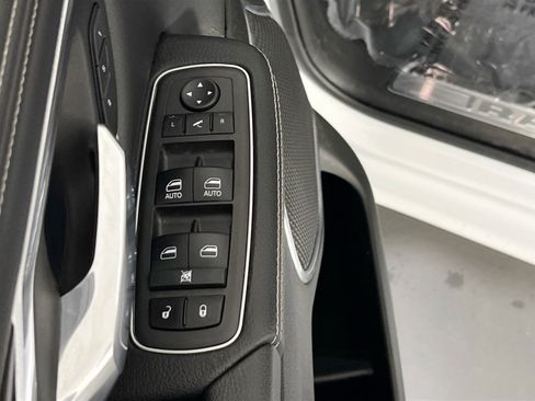 Used 2022 RAM 1500 Laramie image 17