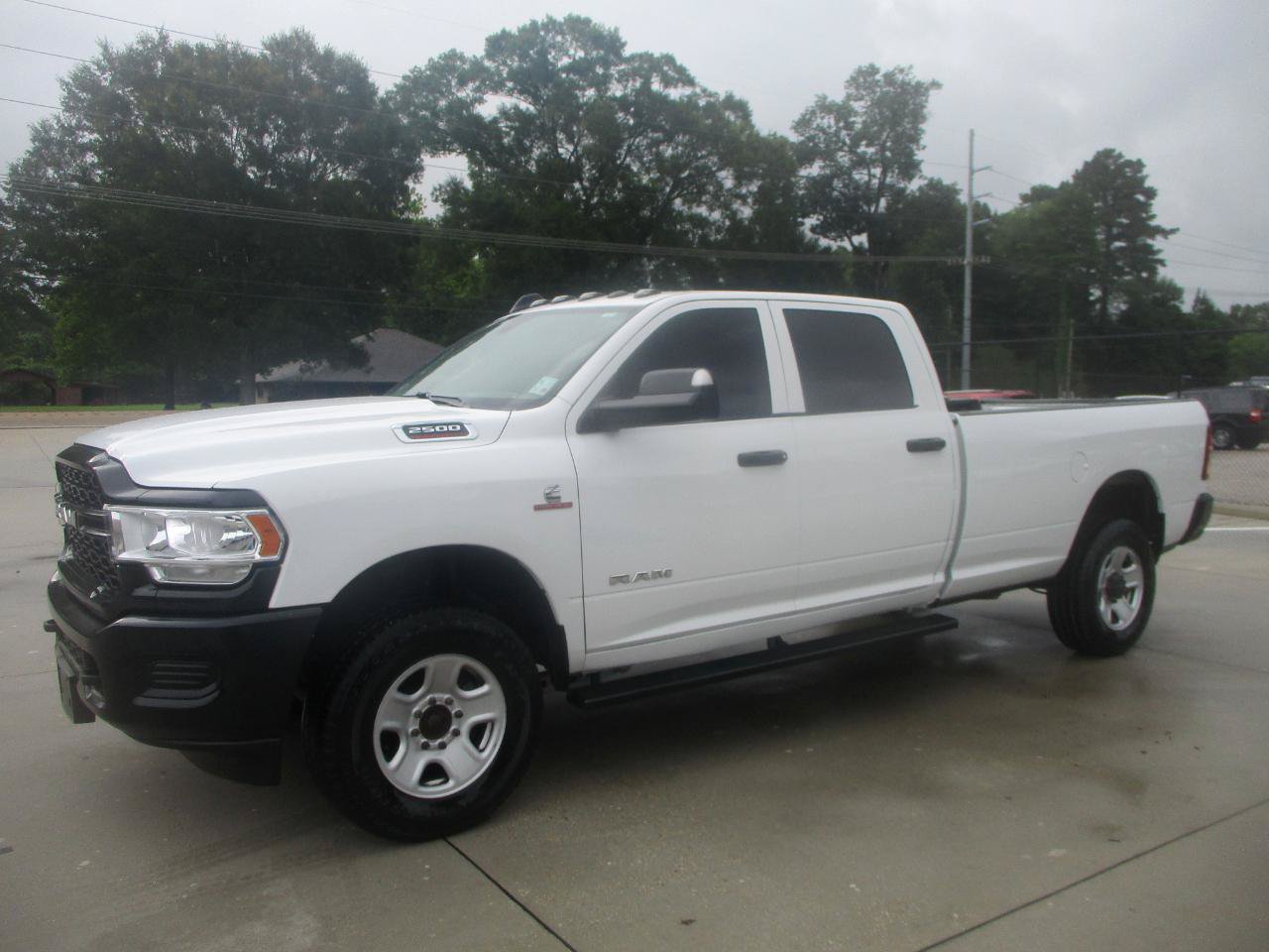Used 2019 RAM 2500 Tradesman AWD/4WD image 9