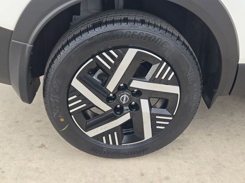 New 2026 Nissan Kicks SV image 21