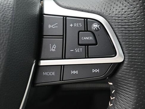 Certified 2025 Toyota Sienna XSE w/ XSE Plus Package AWD/4WD image 20