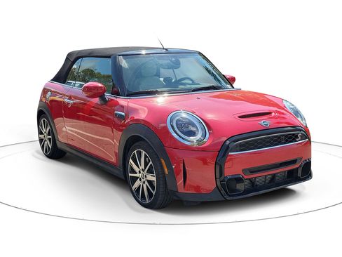 Certified 2024 MINI Cooper S w/ Signature Upholstery Package FWD image 30