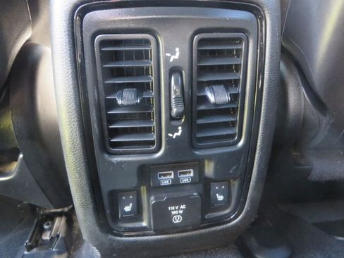 Used 2021 Dodge Durango R/T w/ Technology Group image 32