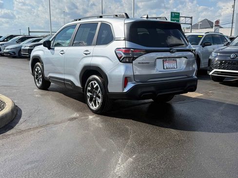 Used 2026 Subaru Forester Premium image 6