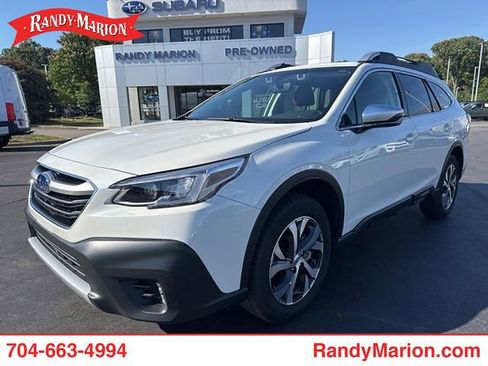 Used 2022 Subaru Outback Touring XT AWD/4WD image 1