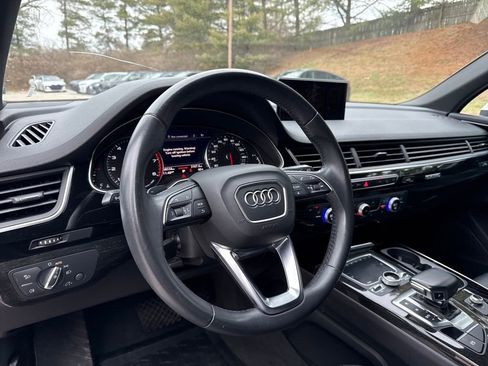 Used 2018 Audi Q7 3.0T Premium image 15