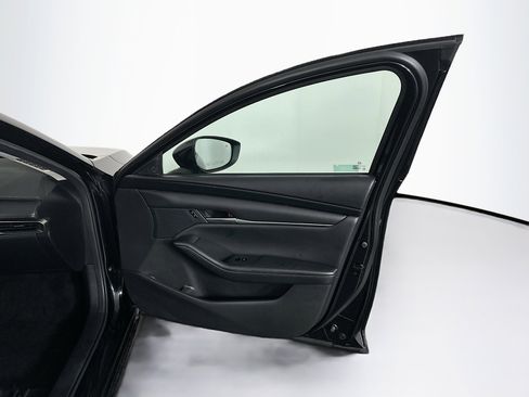 Used 2022 MAZDA MAZDA3 s FWD image 31