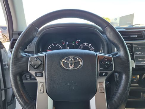 Used 2024 Toyota 4Runner SR5 Premium image 11
