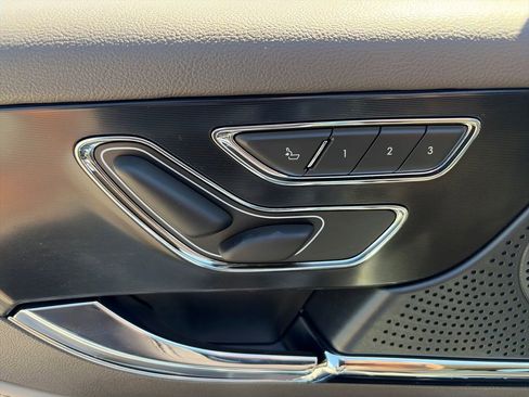 Used 2023 Lincoln Corsair FWD image 17