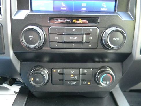 Used 2019 Ford F150 XLT AWD/4WD image 15