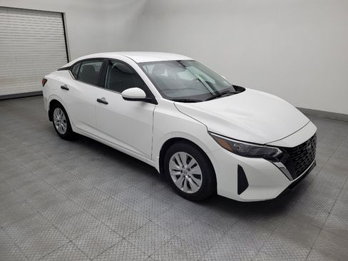 Used 2025 Nissan Sentra S FWD image 11