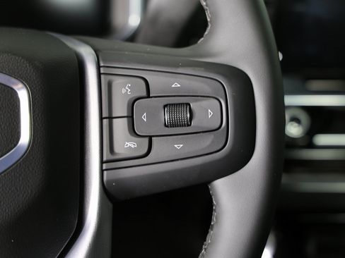 New 2026 GMC Sierra 2500 SLE w/ SLE Convenience Package image 15