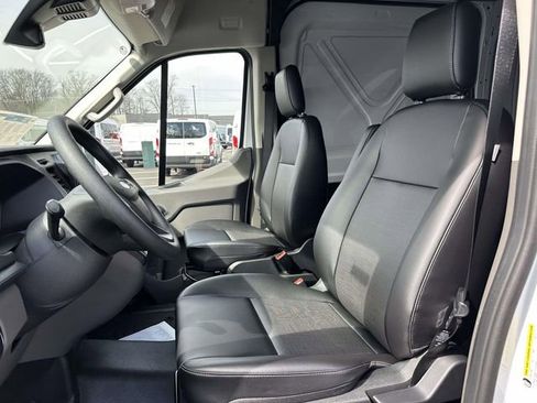 New 2026 Ford Transit 250 148 Medium Roof image 10