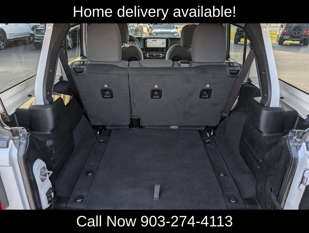 Used 2026 Jeep Wrangler Unlimited Rubicon AWD/4WD image 26