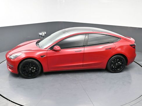 Used 2022 Tesla Model 3 Standard Range image 50