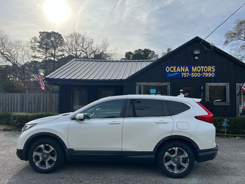 Used 2017 Honda CR-V EX image 8