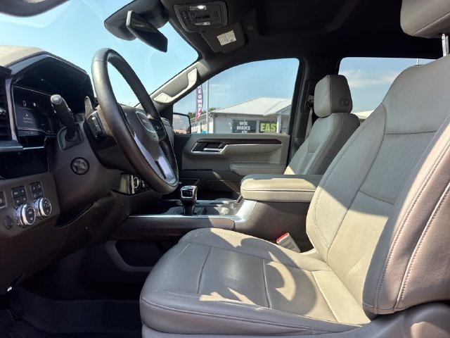 Used 2023 GMC Sierra 1500 SLT w/ SLT Convenience Package AWD/4WD image 13
