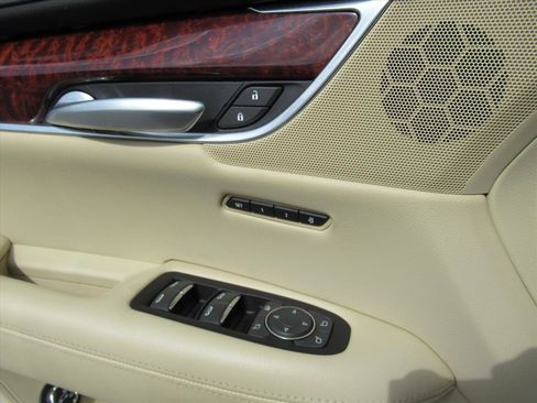 Used 2019 Cadillac XT5 Luxury image 20