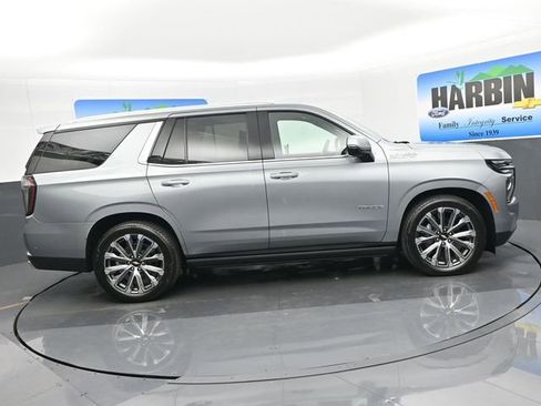 Used 2026 Chevrolet Tahoe High Country image 7