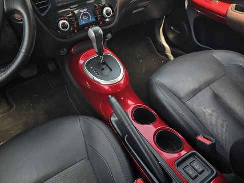 Used 2013 Nissan Juke SL AWD/4WD image 12