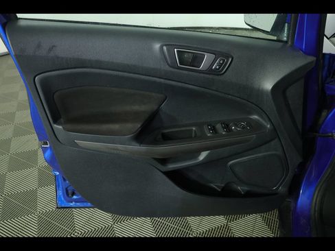 Used 2020 Ford EcoSport SE FWD image 16