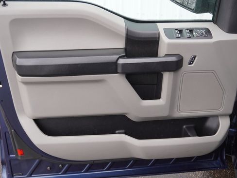 Used 2017 Ford F150 XL w/ Equipment Group 101A Mid image 11