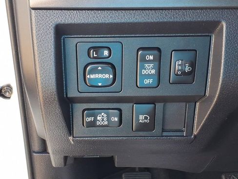 Used 2021 Toyota Tundra SR5 w/ SX Package AWD/4WD image 5