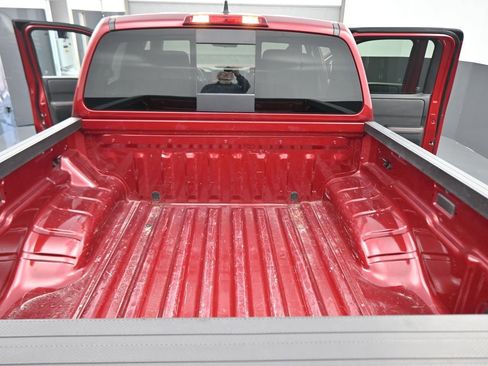 Used 2024 Nissan Frontier PRO-4X w/ Off-Road Protection Package image 40