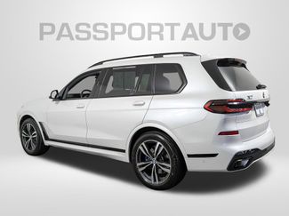 Used 2024 BMW X7 xDrive40i w/ Executive Package video 3