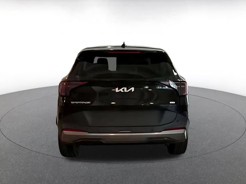 Used 2026 Kia Sportage LX AWD/4WD image 11