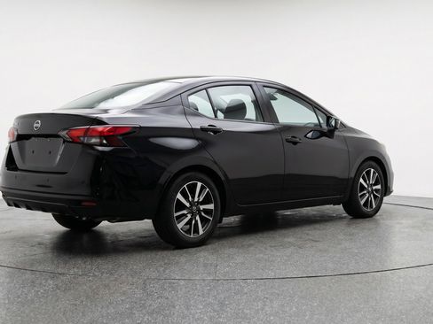 Used 2025 Nissan Versa SV FWD image 9