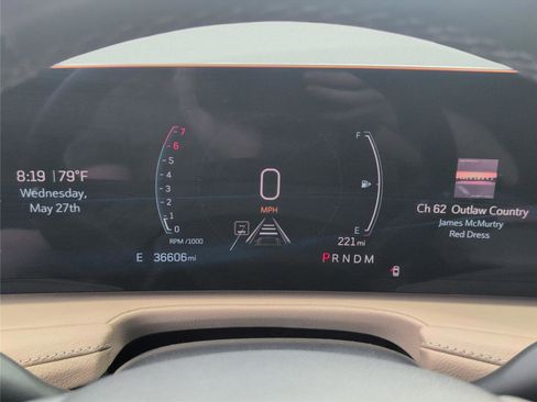 Used 2025 Cadillac XT4 Premium Luxury FWD image 23