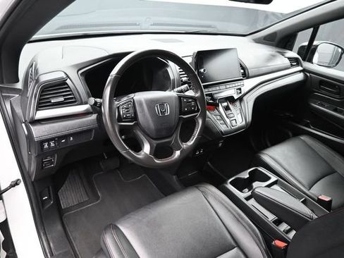 Used 2025 Honda Odyssey Sport-L image 13