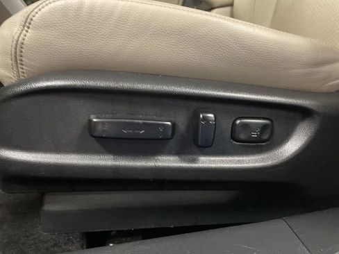 Used 2017 Honda Accord EX-L image 12