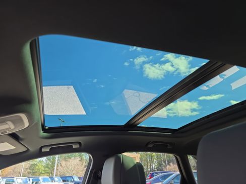 Used 2023 Audi Q3 2.0T Premium w/ Black Optic Package image 29