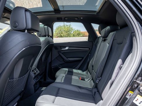Used 2018 Audi SQ5 Premium Plus AWD/4WD image 17