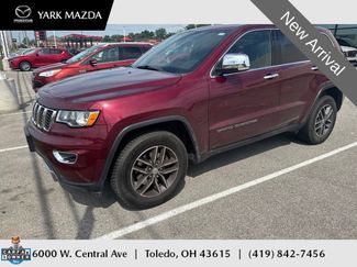 Used 2017 Jeep Grand Cherokee Limited AWD/4WD video 1