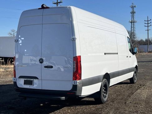 New 2025 Mercedes-Benz Sprinter 3500 image 4