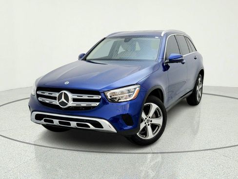 Used 2021 Mercedes-Benz GLC 300 image 2