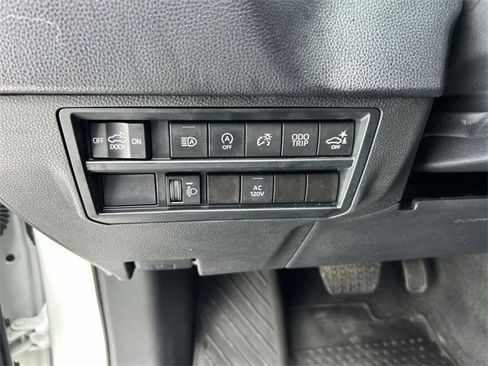 Used 2023 Toyota Tundra SR5 w/ SR5 Premium Package image 17