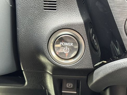 Used 2025 Lexus ES 300h w/ Premium Package FWD image 32