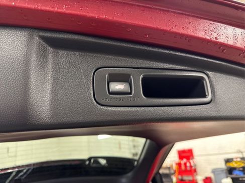 Used 2024 Honda CR-V Sport Touring image 14