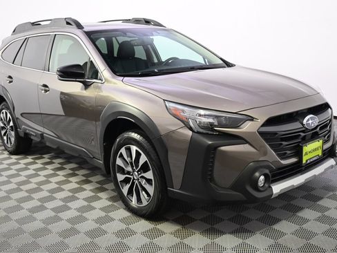 Used 2024 Subaru Outback Limited XT AWD/4WD image 8