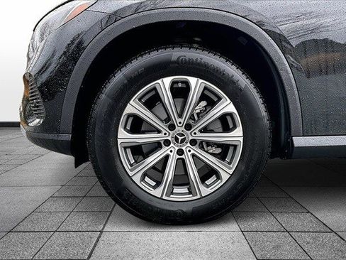 Certified 2025 Mercedes-Benz GLC 300 300 image 4