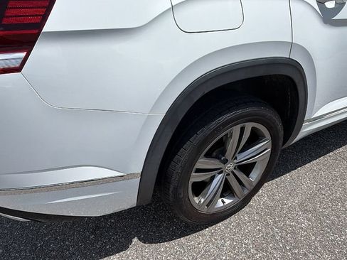 Used 2019 Volkswagen Atlas SE FWD image 11