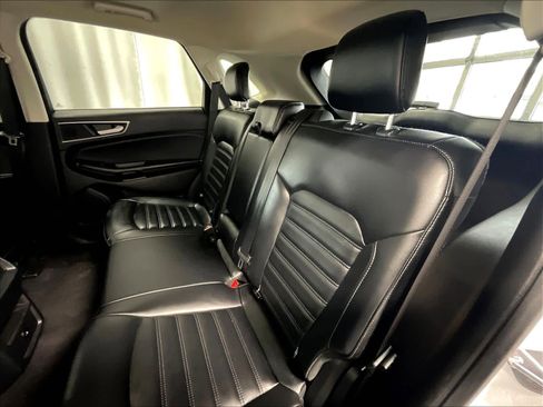 Used 2023 Ford Edge SEL AWD/4WD image 15