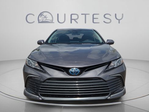 Used 2022 Toyota Camry LE FWD image 8