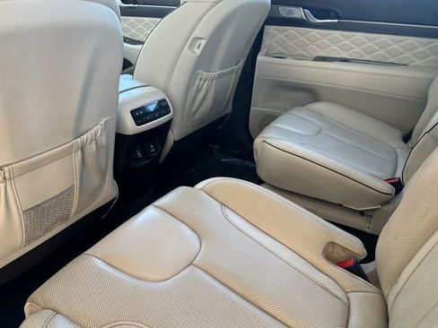 Used 2020 Hyundai Palisade Limited FWD image 4