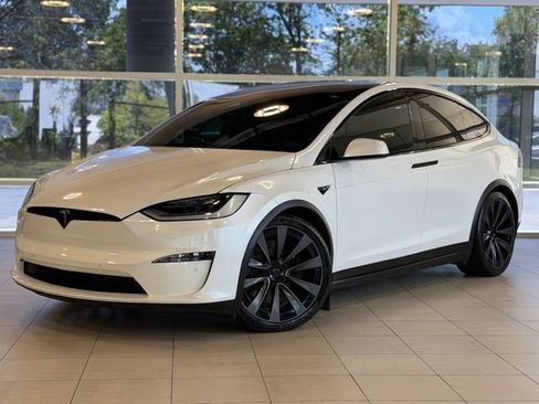 Used 2022 Tesla Model X Plaid AWD/4WD image 2