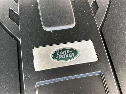 Used 2023 Land Rover Range Rover SV AWD/4WD image 42